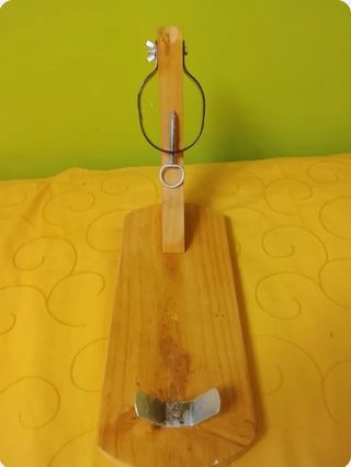 Jamonera de madera