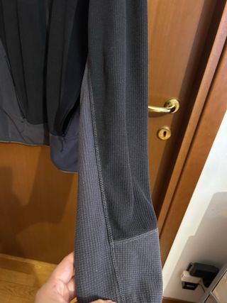 Felpa Decathlon Quechua uomo mezza stagione