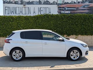 Peugeot 308 1.5BlueHdi 130Cv Allure Automático