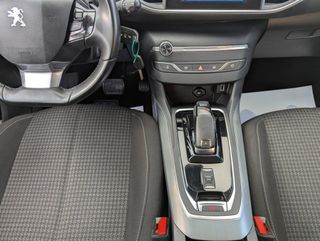 Peugeot 308 1.5BlueHdi 130Cv Allure Automático
