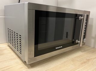 Microondas Taurus - Acero inoxidable - Muy cuidado