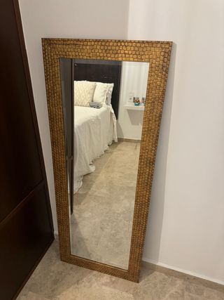 Espejo dorado Katatori - Moderno