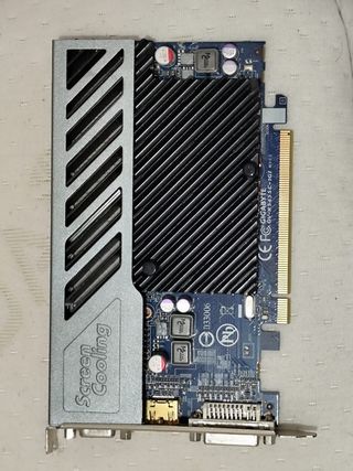 Gráfica Gigabyte GV-R545SC-1GI