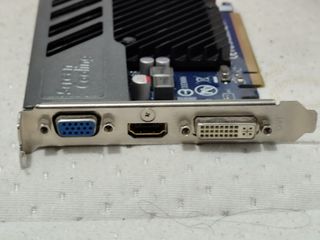 Gráfica Gigabyte GV-R545SC-1GI