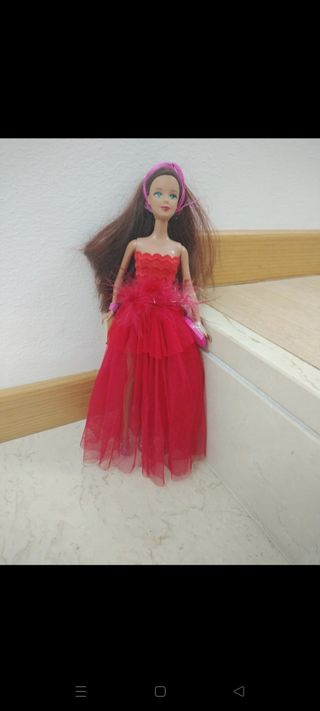 Barbie Gala - Abito rosso piume