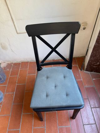 4 sillas  INGOLF Ikea - Negra