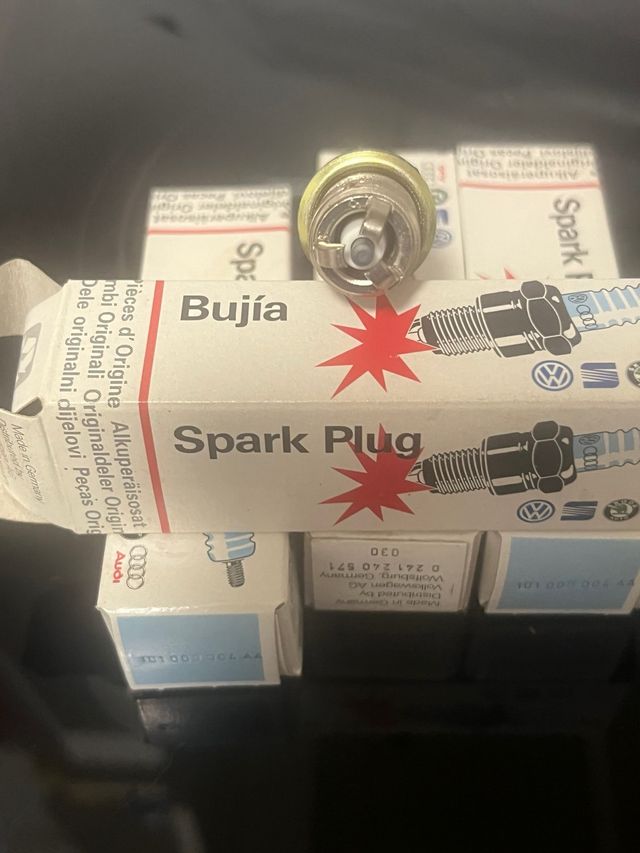 4 Bujías VW Golf GTI 16V 1.8 16v kr