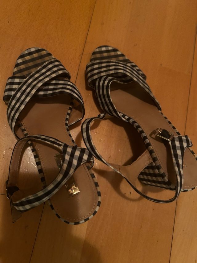 Sandalias vichy blanco-negro