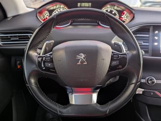 Peugeot 308 SW 1.5BlueHdi 130Cv Automático Garantí