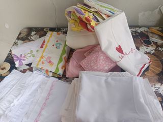 Lote de lencería para cuna