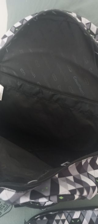 Mochila Coolpack y estuche escolar