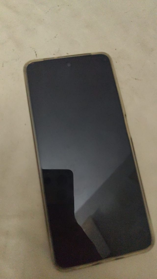 Realme C67 (256GB) 8gb ram