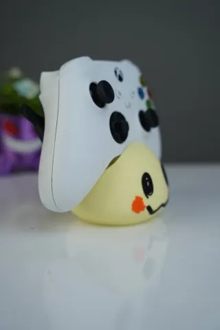 SOPORTE DE MANDO UNIVERSAL 3D MIMIKYU