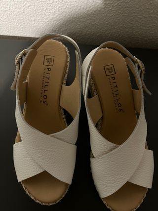 Sandalias Pitillos blancas esparto