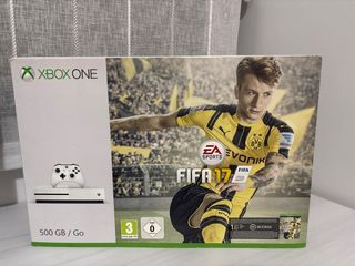 Xbox One 500 GB Bianco + FIFA 17