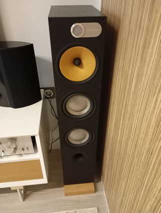 Altavoces B&W 683 negros