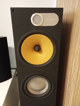 Altavoces B&W 683 negros