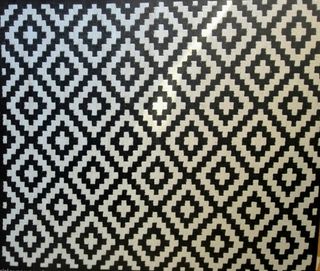 Alfombra exterior y interior blanco-negro