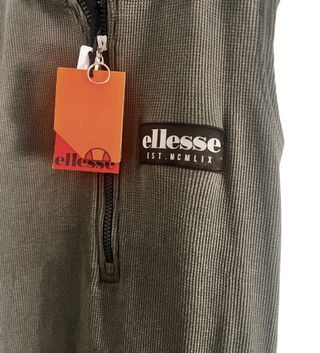 Talla XS/34. Mono corto de algodón ELLESSE