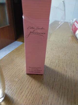 Estée Lauder Pleasures - Eau de Parfum