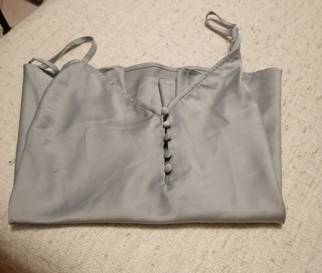 Canottiera in seta verde