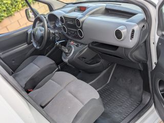 Peugeot Partner Larga 1.5BlueHdi 3 Plazas IVA Inc