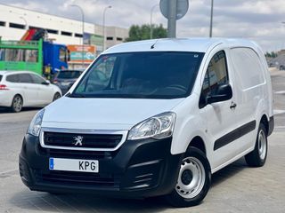 Peugeot Partner Larga 1.5BlueHdi 100Cv IVA Inc