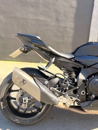 Yamaha R1 2024 - Moto Impecable