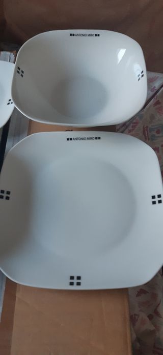 Vajilla de Antonio Miro - Porcelana blanca
