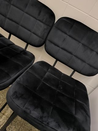 Taburetes (2 unidades) con respaldo en terciopelo