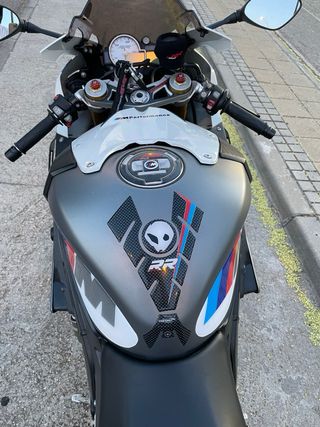BMW S1000RR - Moto Impecable