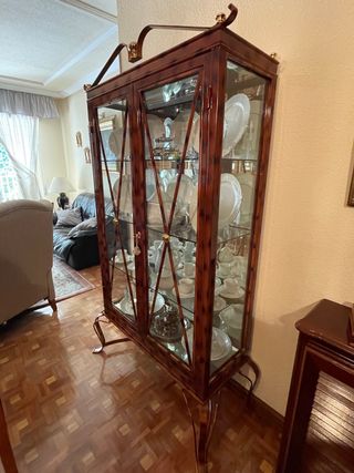 Vitrina antigua metal y cristal