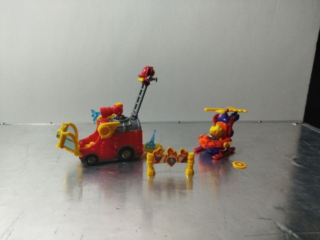 SuperThings: Camión de bomberos