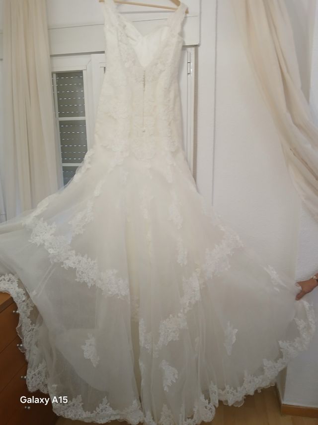 Vestido novia encaje blanco