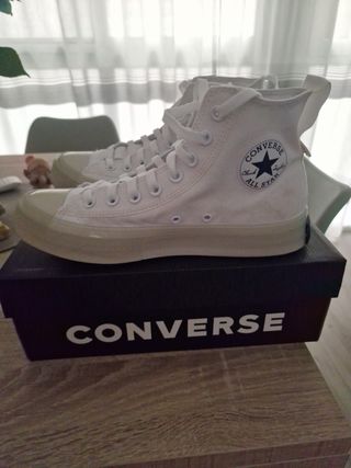 Converse Chuck Taylor blancas