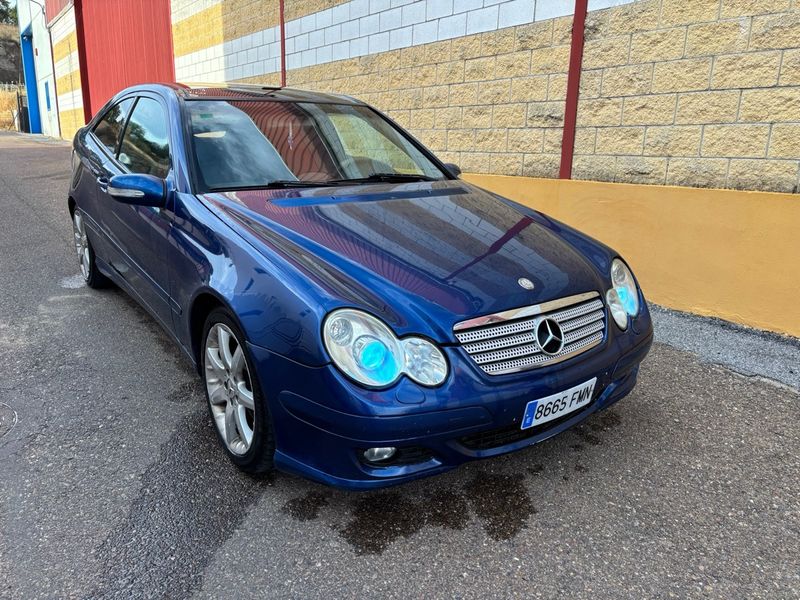 Mercedes-Benz CL Coupe 2006 - foto 1