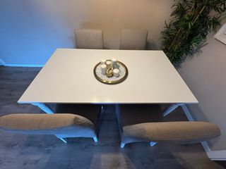 Mesa comedor IKEA + 4 sillas