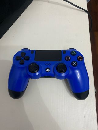 PS4 (PlayStation 4) Slim + 2 mandos + 3 juegos