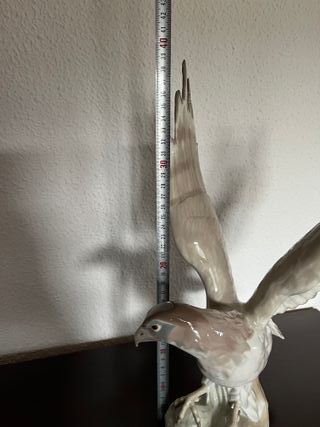 Águila estilo Lladró porcelana