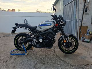 Yamaha XSR900