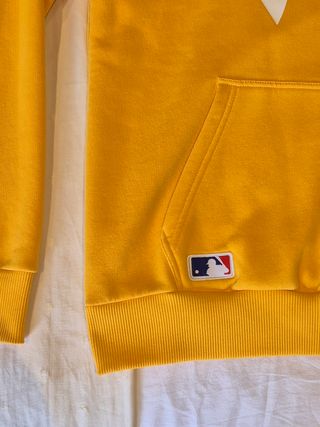 Sudadera New Era NY Yankees Amarilla