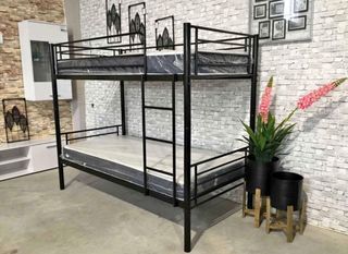 Litera metálica negra o blanca + colchones