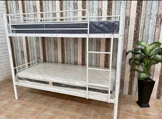Litera metálica negra o blanca + colchones
