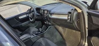 VOLVO XC40 1.5 T3 Momentum Auto 163cv 2021