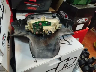 Cuenta kilometros Yamaha bws