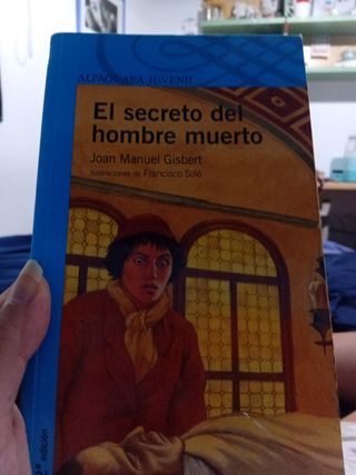 El secreto del hombre muerto (Serie Azul) (Span...