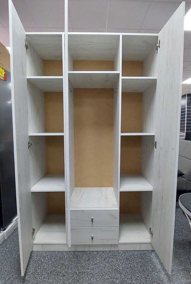 Armario 3 puertas blanco 1.50 m ancho 2 m de largo