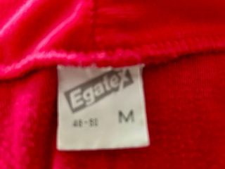 Bata roja vintage