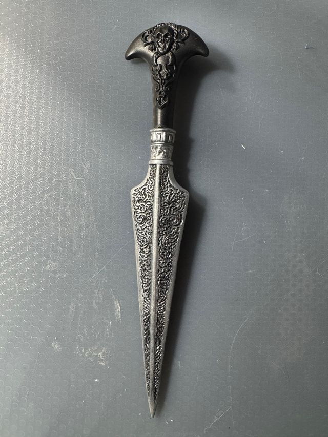 Daga Bellatrix resina 19cm