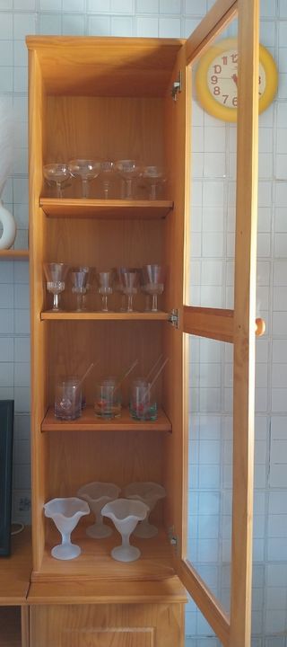 Mueble comedor madera